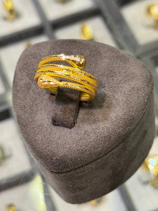 خاتم مبرومة